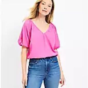 LOFT Crinkle Seersucker Bubble Hem Top